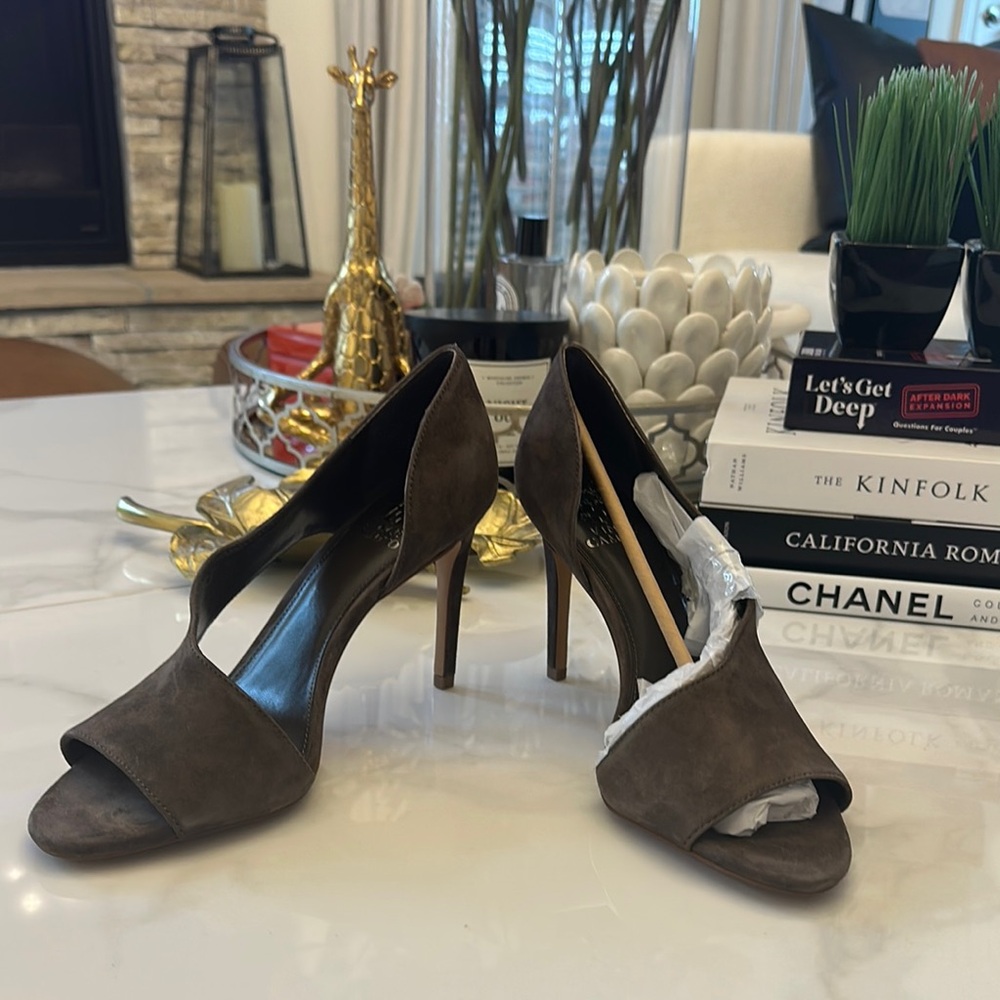 Elegant Brown Women's Heels